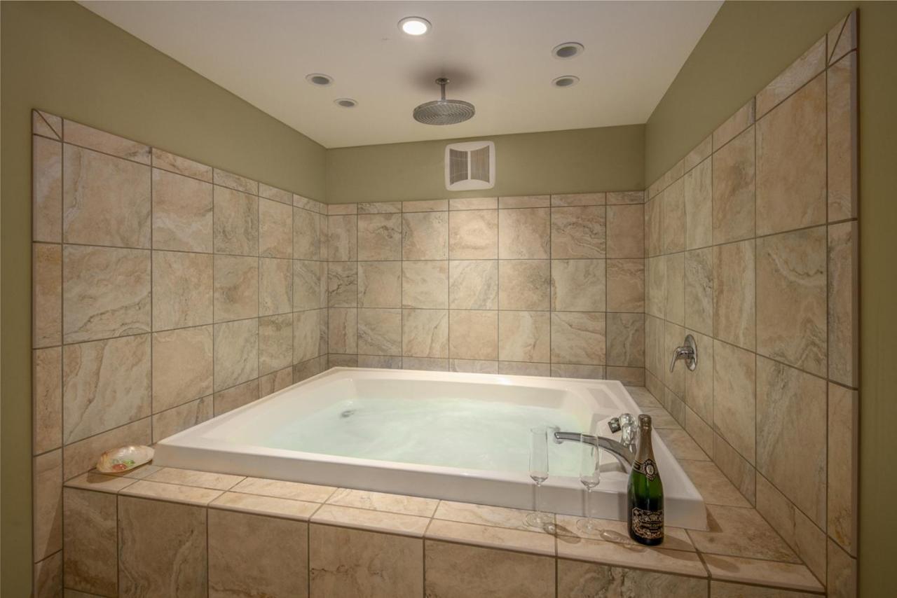 הולנד Pigeon Creek Inn - Adults Only מראה חיצוני תמונה
